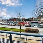 Traffic, Direkt Am Alten Strom