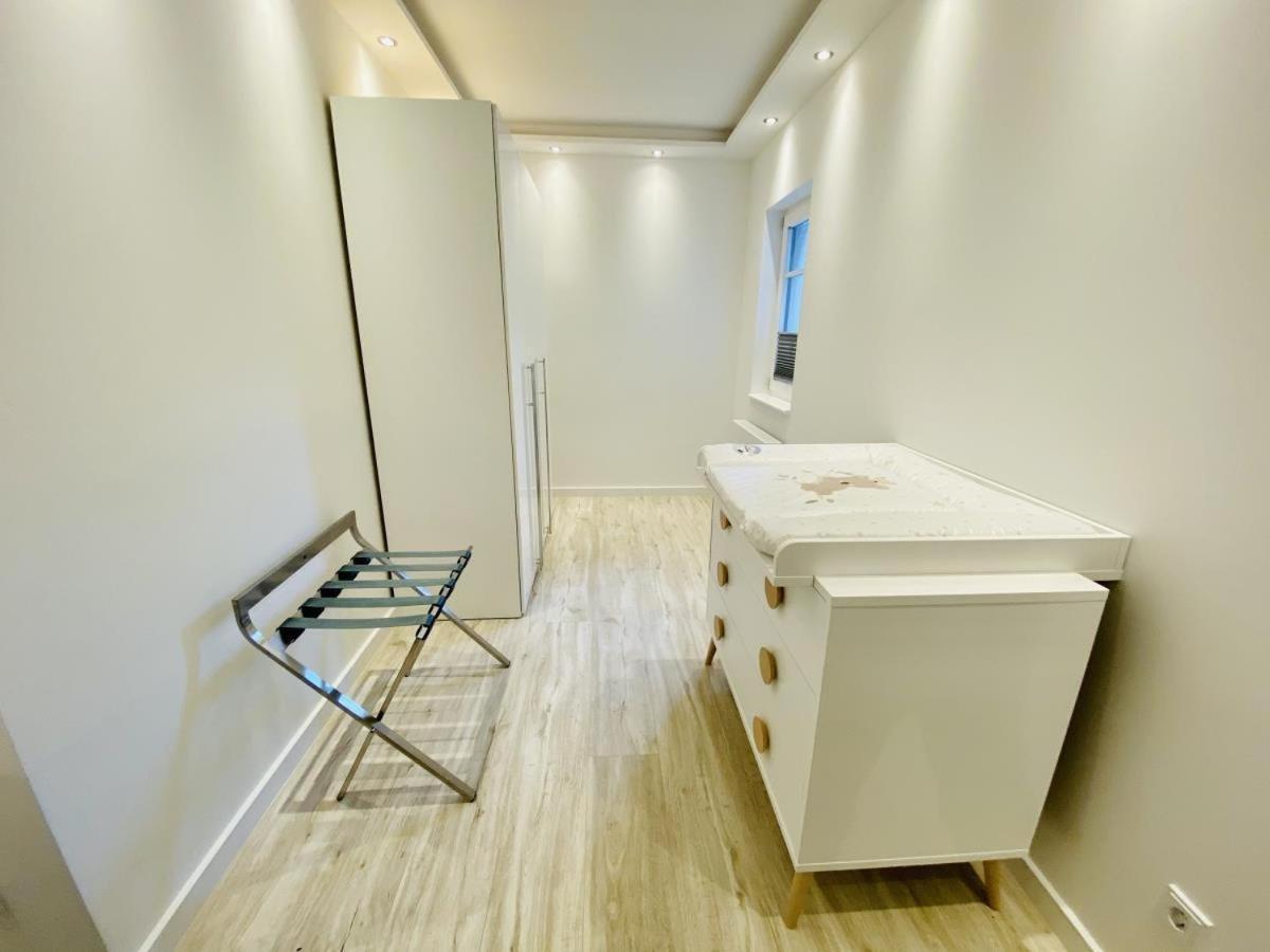 Apartment Traffic, Direkt Am Alten Strom Rostock